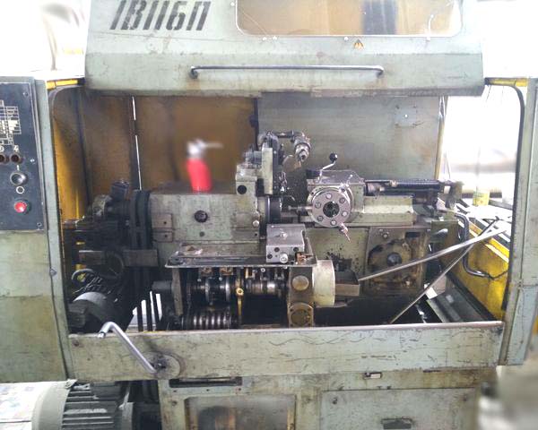 1В116 фото токарного токарно-револьверного верстата